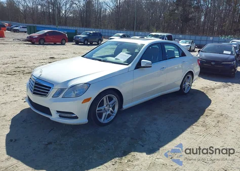 2013 Mercedes-Benz E 350 из США, поврежденный, VIN WDDHF5KB9DA696828